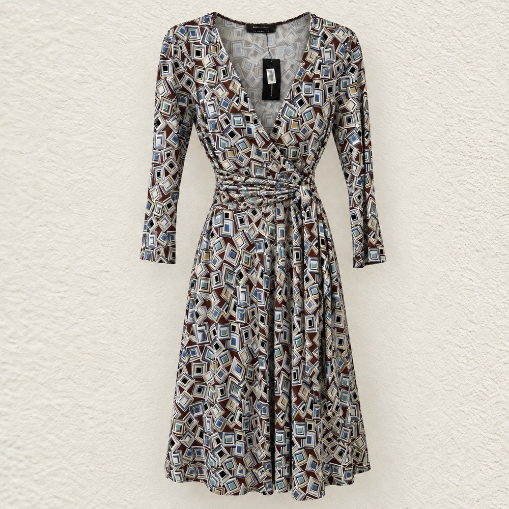 BCBG Max Azria Geometric Faux Wrap Dress Jersey Knit Sz Medium LKW62890 NWT